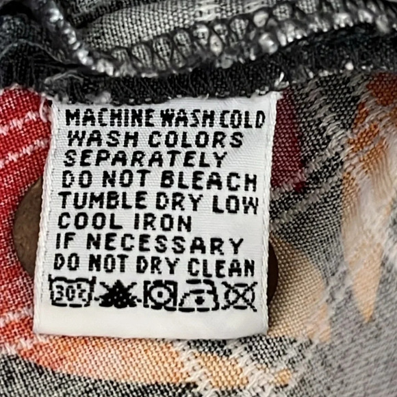 Tommy Bahama 100% Silk Floral Button Front Short Sleeve Shirt - Size Medium - Picture 6 of 8